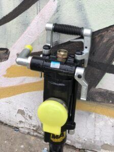 Perforadora Yt 27 Y Barra De Avance
